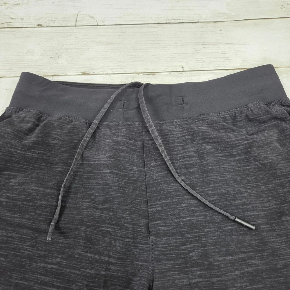 Lululemon T.H.E. Short Athletic Training Mens Small Black Heathered Drawstring